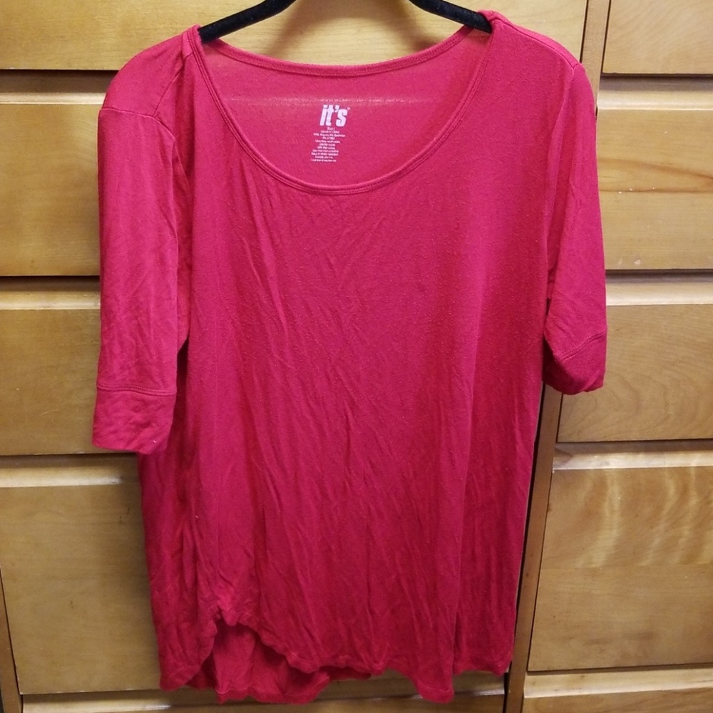 Tee shirt